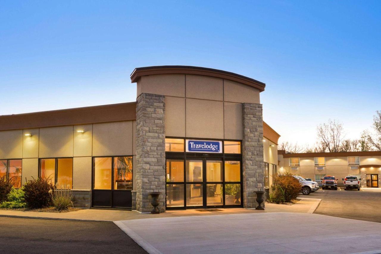 Travelodge By Wyndham Simcoe Exterior photo